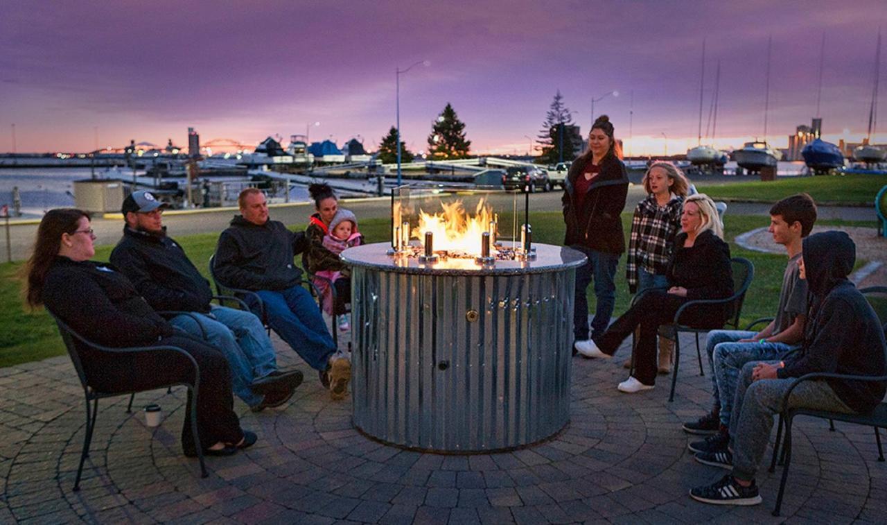 Park Point Marina Inn Duluth Dış mekan fotoğraf